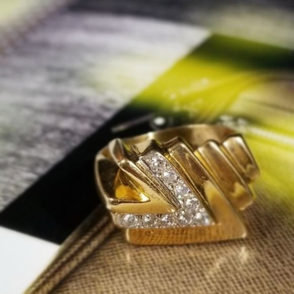 14KT REAL DIAMONDS RING
